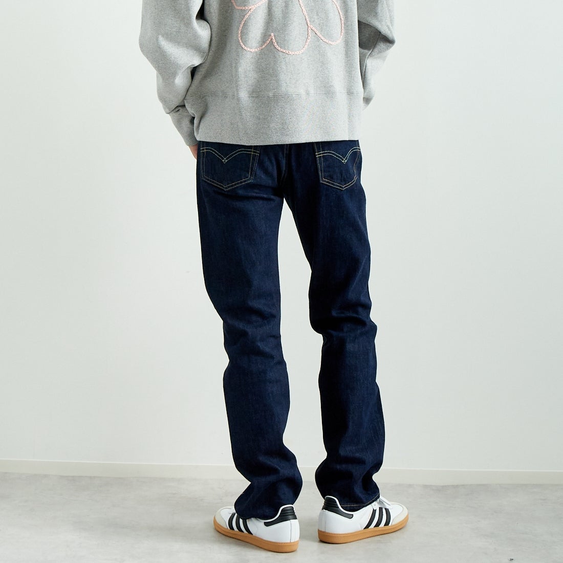LEVI'S [リーバイス] 501 リーバイス オリジナルフィット [00501-14] 84 CRISPY &&モデル身長：182cm 着用サイズ：30&&