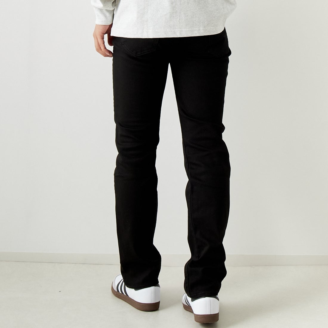 LEVI'S [リーバイス] 505 レギュラーフィット [00505-15] 77 NIGHTSH &&モデル身長：179cm 着用サイズ：30&&