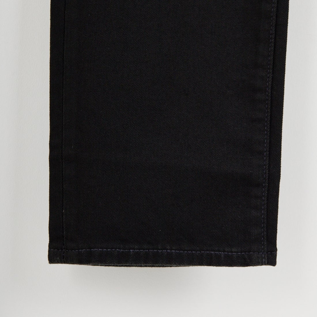 Levi’s [リーバイス] 511 クラシック スリムストレッチブラックカラーデニム [04511-15] 07 NIGHTSH