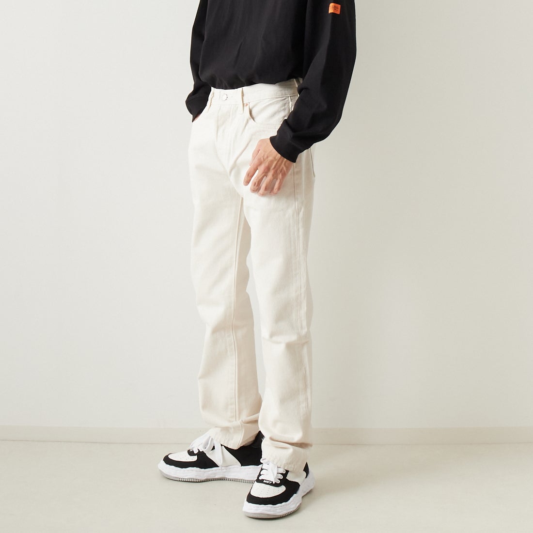 LEVI'S [リーバイス] 501 オリジナルフィット [00501-32] 79 MY CAND &&モデル身長：182cm 着用サイズ：32&&