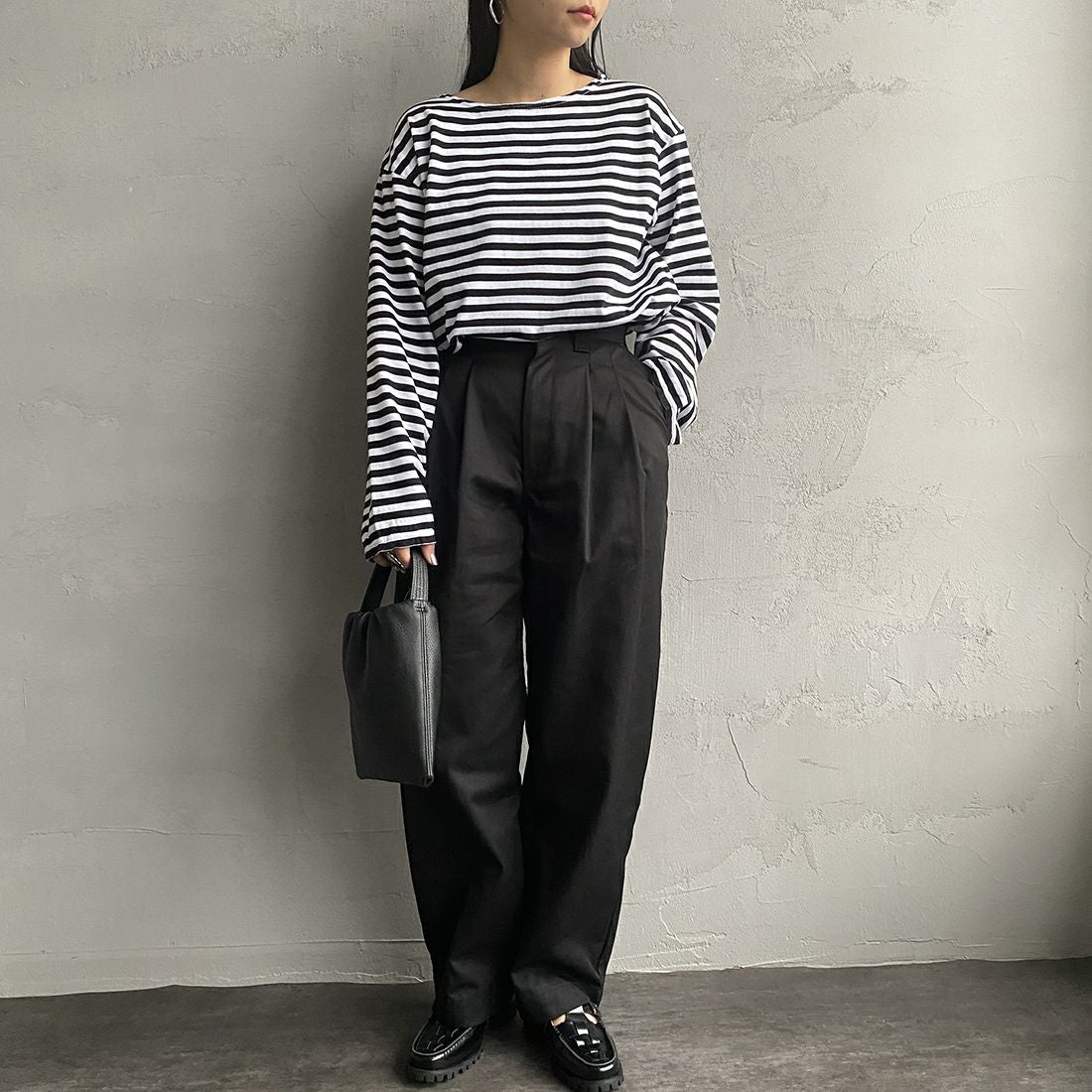 THE SHINZONE [ザ シンゾーン] マリンボーダーTシャツ [19SMSCU93] 07 BLACK &&モデル身長：156cm 着用サイズ：F0&&