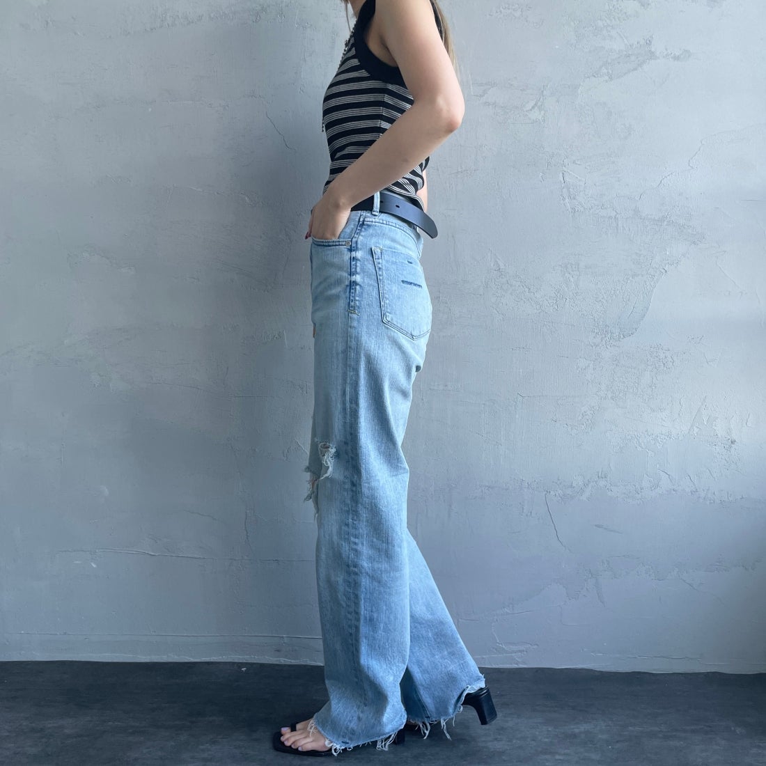 YANUK [ヤヌーク] ボーイズストレート LEA/レア [57121231] DMF &&モデル身長：156cm 着用サイズ：23&&