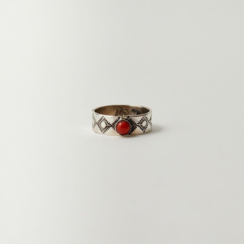 Indian Jewelry [インディアンジュエリー] コーラルリング [CORAL-RING 