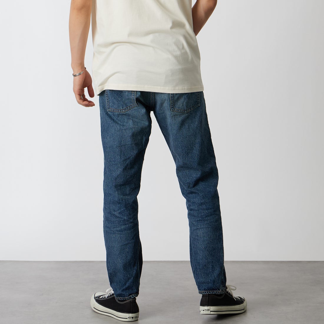 WAREHOUSE [ウエアハウス] 2ND-HAND デニムパンツ(USED WASH) [1105] UW (USED WASH 中) &&モデル身長：177cm 着用サイズ：32&&