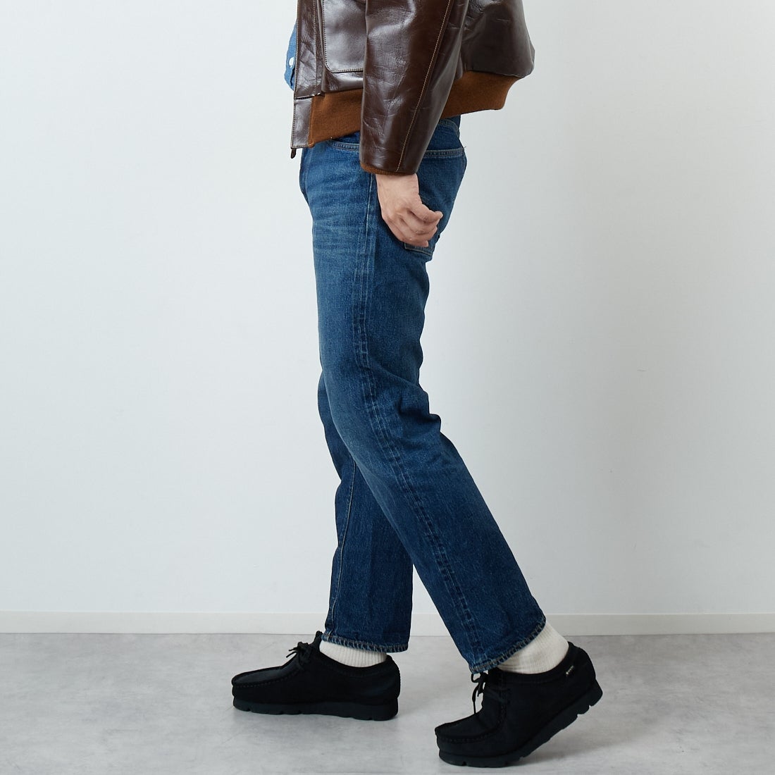 WAREHOUSE [ウエアハウス] 2ND-HAND デニムパンツ(USED WASH) [1105] D U/W (USED WASH 濃)&&モデル身長：179cm 着用サイズ：32&&