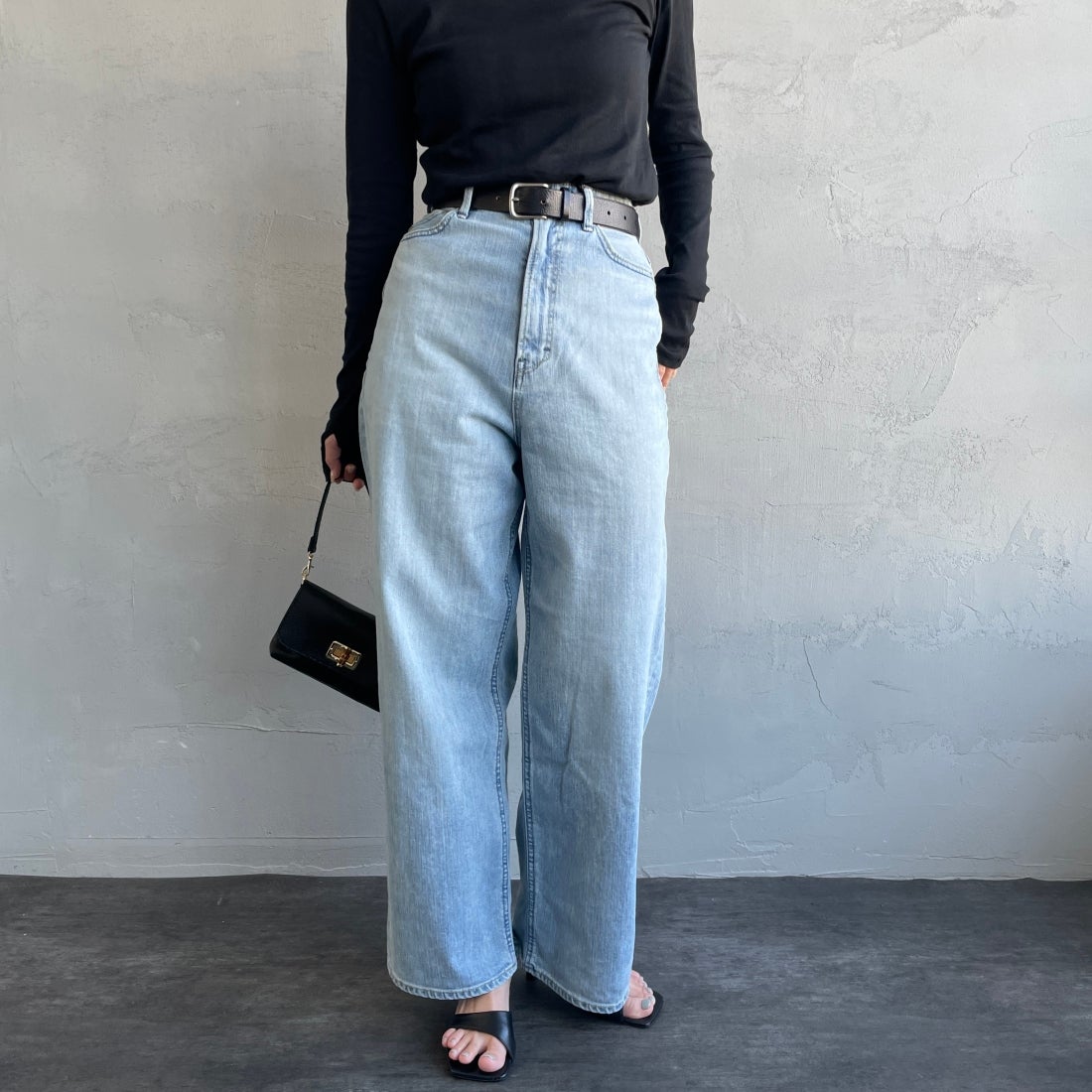 YANUK [ヤヌーク] ルーズストレート JOAN/ジョーン [57131301] FVS &&モデル身長：163cm 着用サイズ：23&&