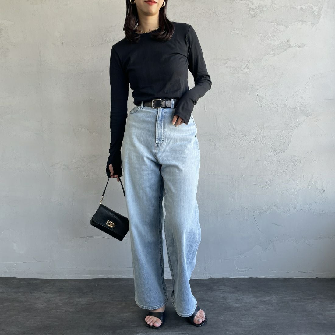 YANUK [ヤヌーク] ルーズストレート JOAN/ジョーン [57131301] FVS &&モデル身長：163cm 着用サイズ：23&&