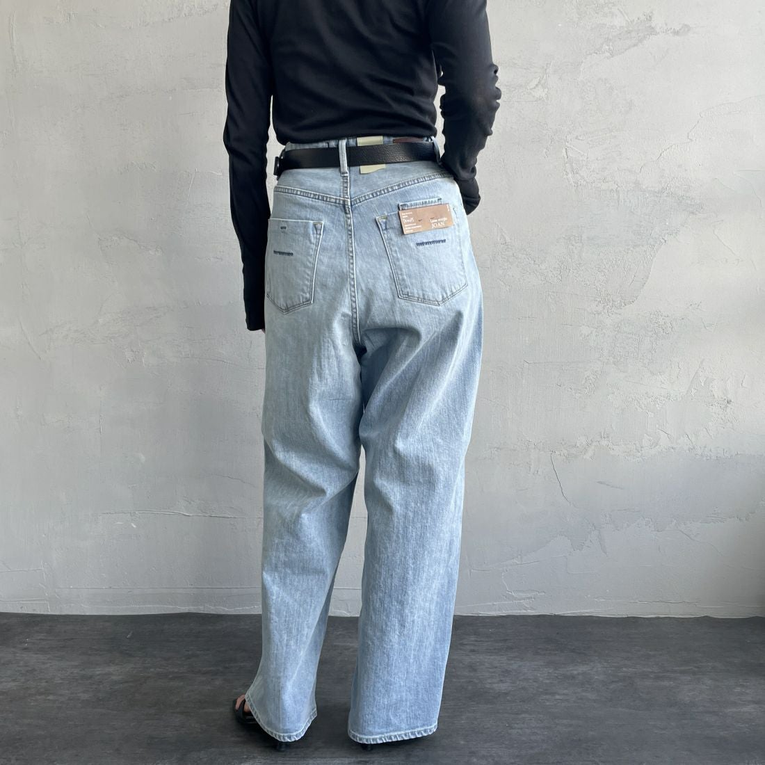 YANUK [ヤヌーク] ルーズストレート JOAN/ジョーン [57131301] FVS &&モデル身長：163cm 着用サイズ：25&&