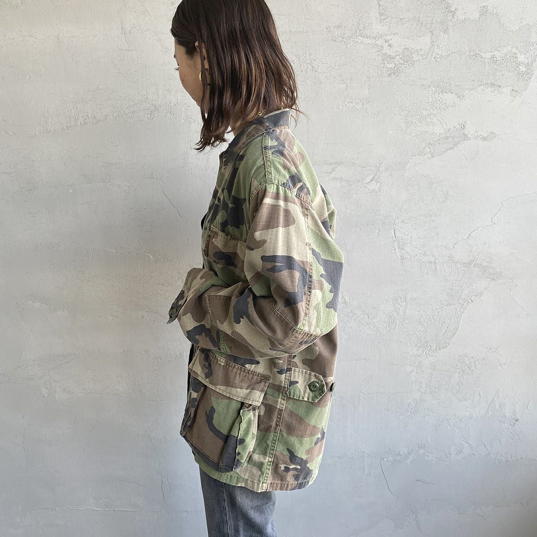 ROTHCO [ロスコ] BDU シャツジャケット [BDSH-OZONE] WOODLAND &&モデル身長：163cm 着用サイズ：XS&&