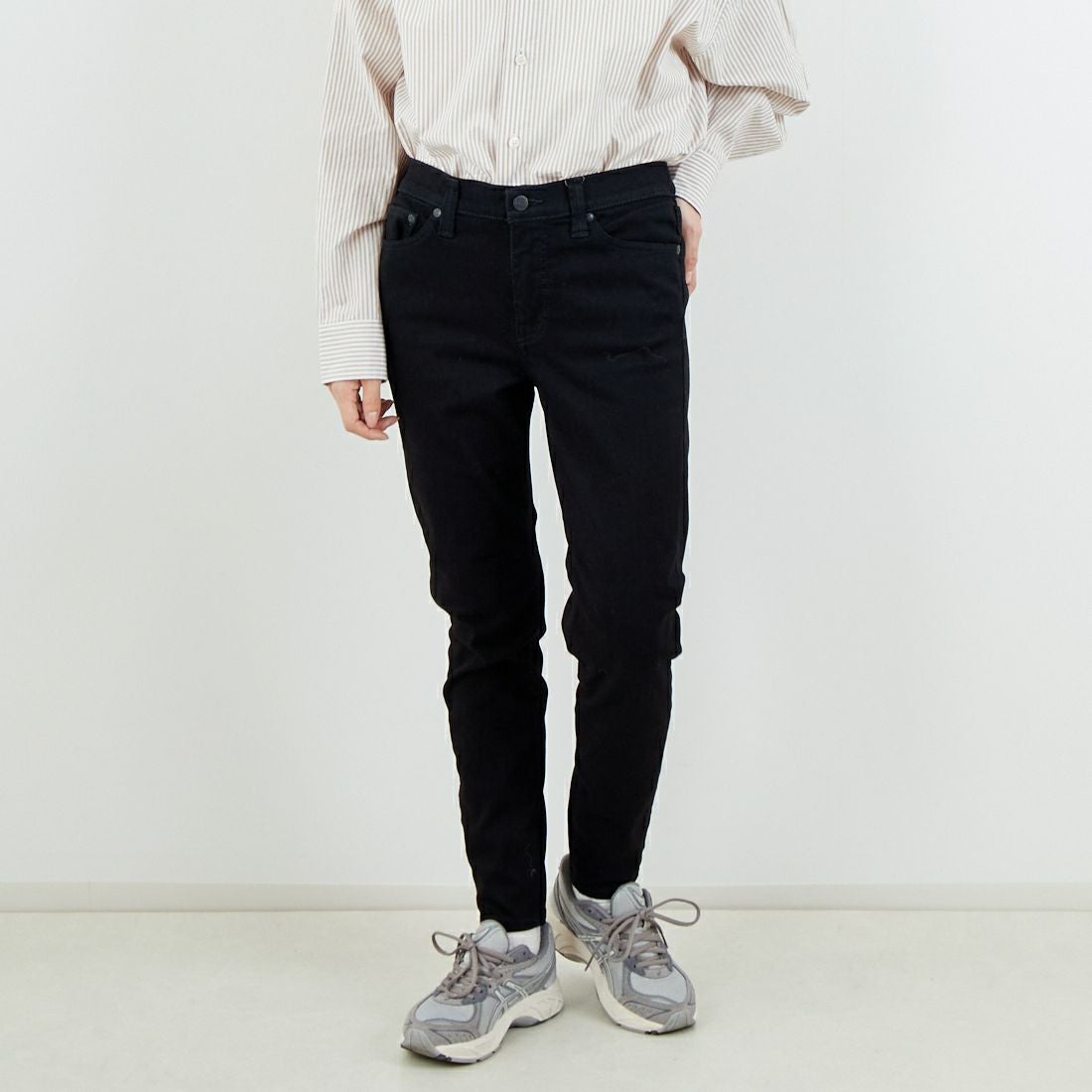 B01&&モデル身長：162cm 着用サイズ：M&&