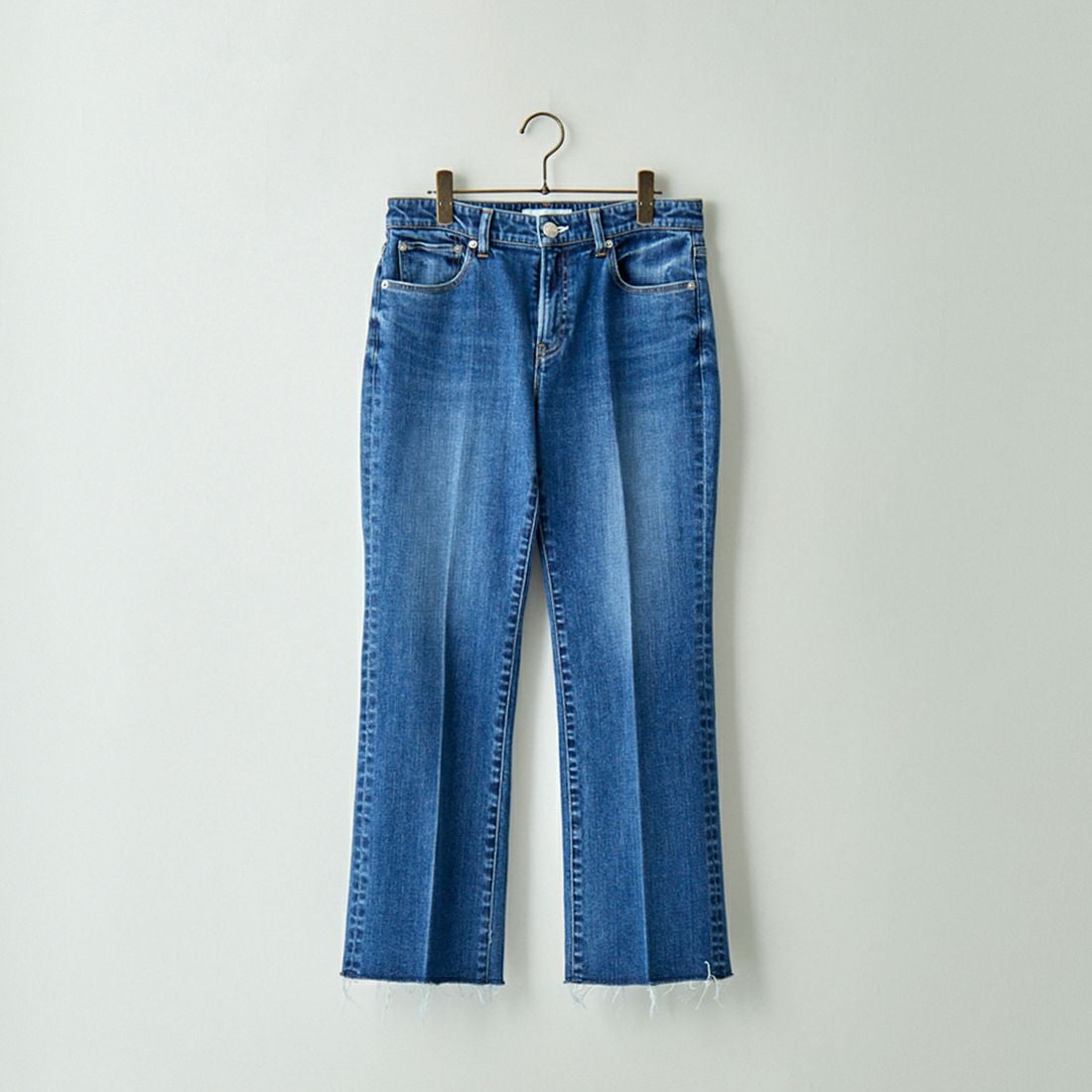 RED CARD TOKYO [レッドカード トーキョー] 辺見えみりコラボレーションモデル Emily ミッドライズフレアデニム [493513HE01-JF] C-MID BLU