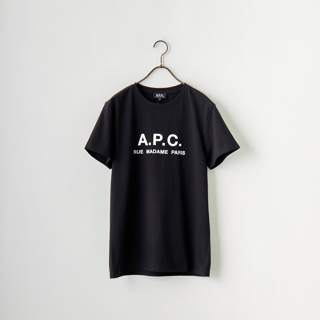 A.P.C. [アー・ペー・セー] RUE MADAME プリントTシャツ [RUE-MADAME] 99 NOIR