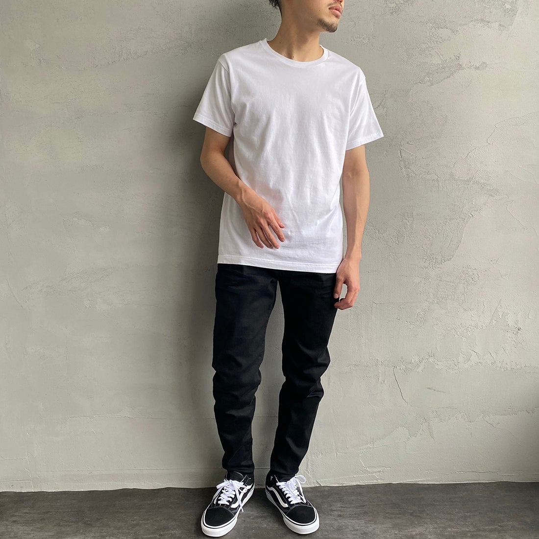 Hanes [ヘインズ] ジャパンフィット 2枚組 クルーネックTシャツ [H5320] 998 ｱｿｰﾄ &&モデル身長：168cm 着用サイズ：M&&