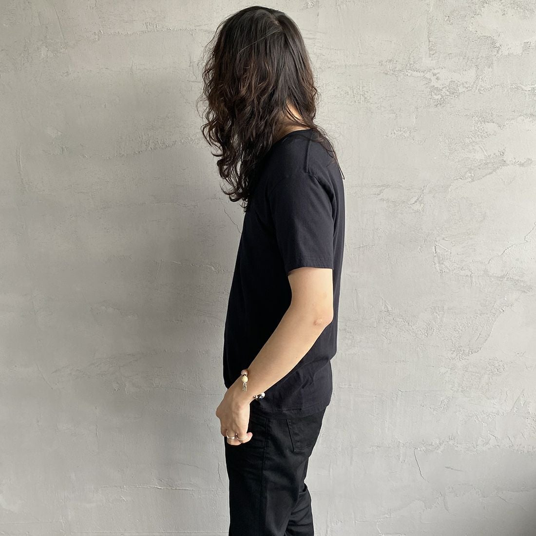 Hanes [ヘインズ] ジャパンフィット 2枚組 クルーネックTシャツ [H5320] 998 ｱｿｰﾄ &&モデル身長：173cm 着用サイズ：M&&