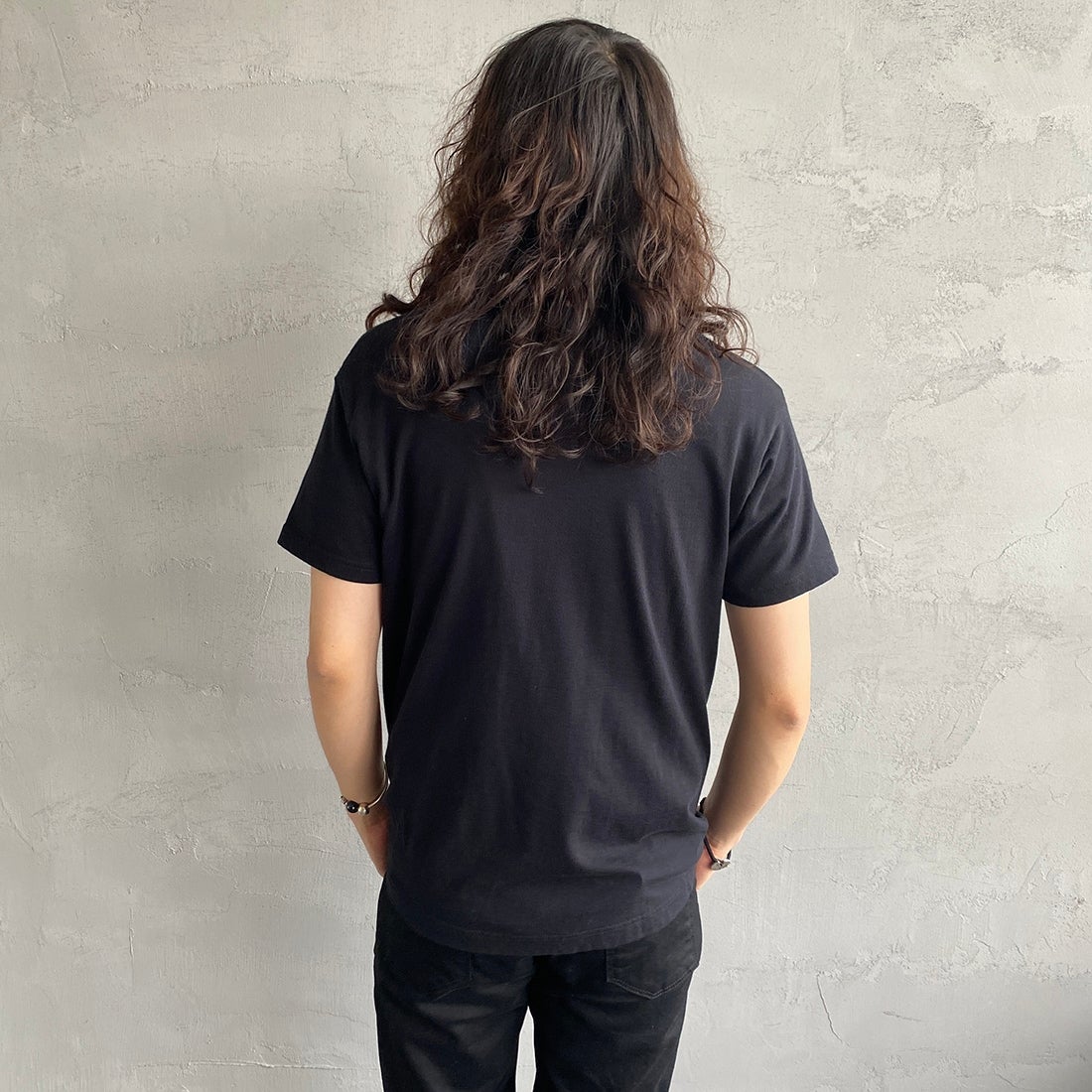 Hanes [ヘインズ] ジャパンフィット 2枚組 クルーネックTシャツ [H5320] 998 ｱｿｰﾄ &&モデル身長：173cm 着用サイズ：M&&