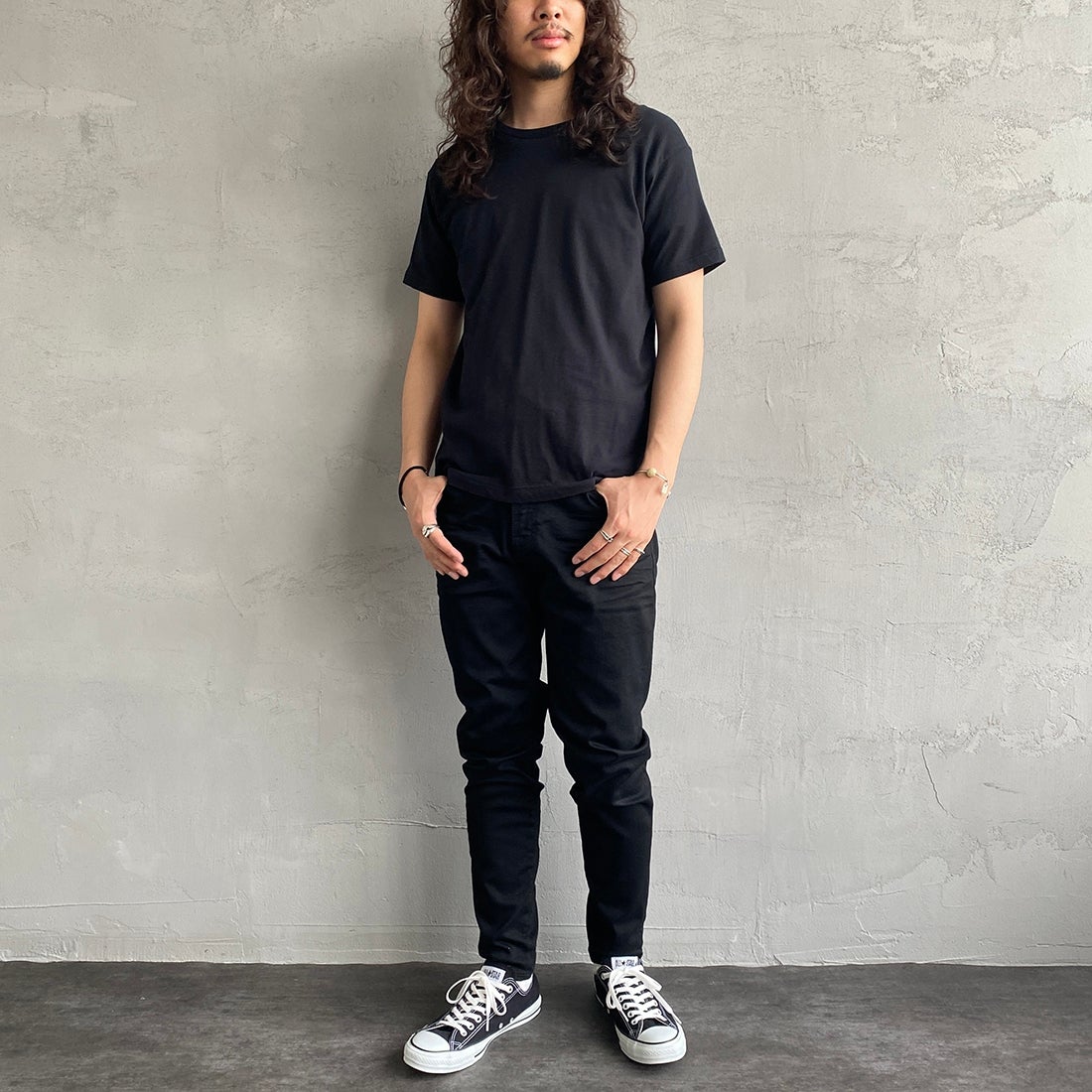 Hanes [ヘインズ] ジャパンフィット 2枚組 クルーネックTシャツ [H5320] 998 ｱｿｰﾄ &&モデル身長：173cm 着用サイズ：M&&