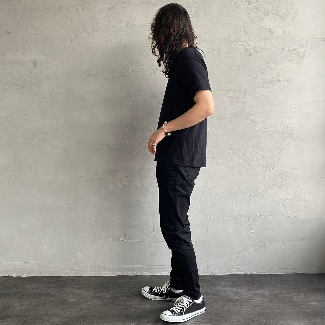 Hanes [ヘインズ] ジャパンフィット 2枚組 クルーネックTシャツ [H5320] 998 ｱｿｰﾄ &&モデル身長：173cm 着用サイズ：M&&