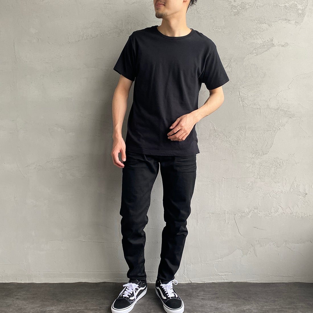 Hanes [ヘインズ] ジャパンフィット 2枚組 クルーネックTシャツ [H5320] 998 ｱｿｰﾄ &&モデル身長：168cm 着用サイズ：M&&