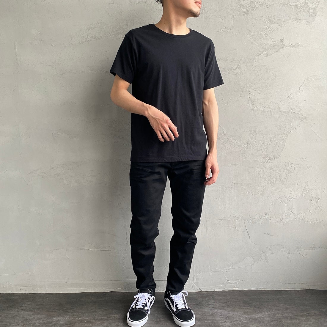 Hanes [ヘインズ] ジャパンフィット 2枚組 クルーネックTシャツ [H5320] 998 ｱｿｰﾄ &&モデル身長：168cm 着用サイズ：M&&