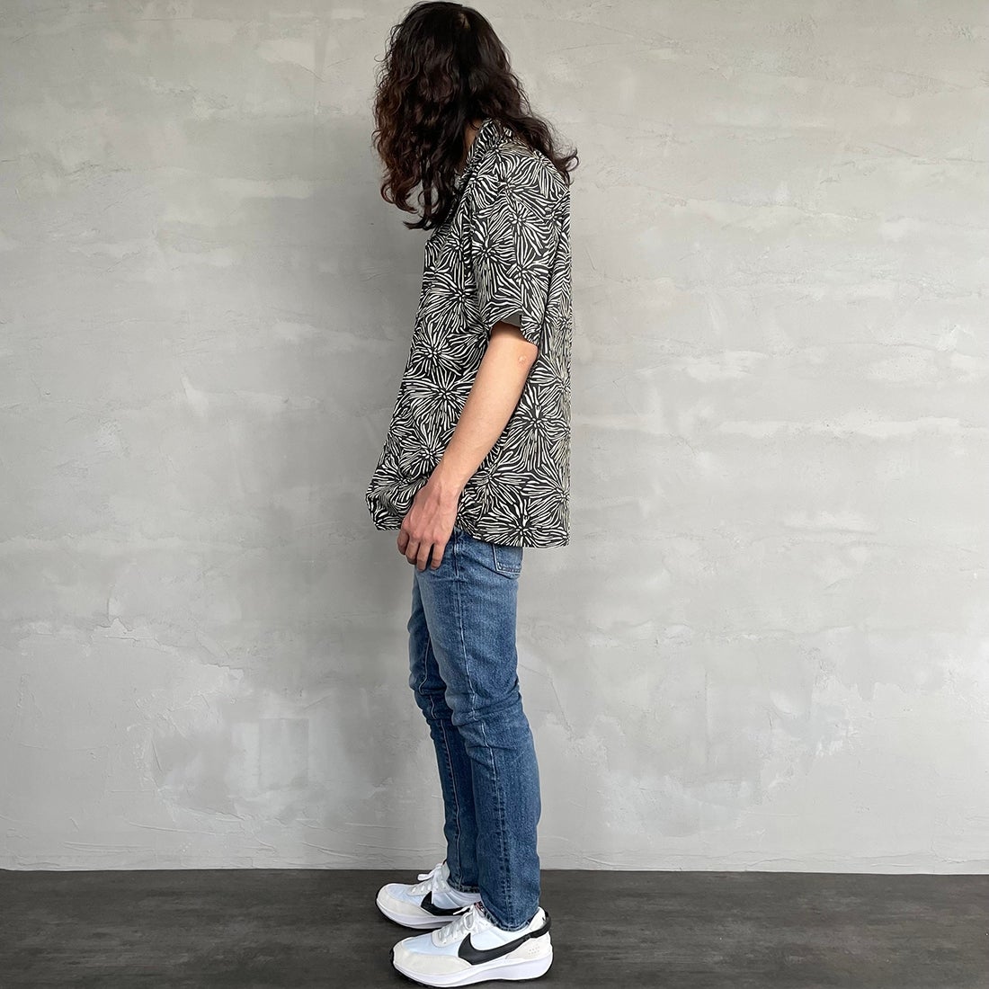 RED CARD TOKYO [レッドカード トーキョー] Rhythm スリムテーパードデニム [71786301VMD] K-VINT MID &&モデル身長：173cm 着用サイズ：29&&