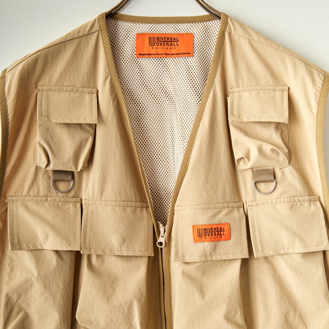 UNIVERSAL OVERALL [ユニバーサルオーバーオール] 別注 MAKINOガーデナーベスト [U2313404IN-JF] BEIGE
