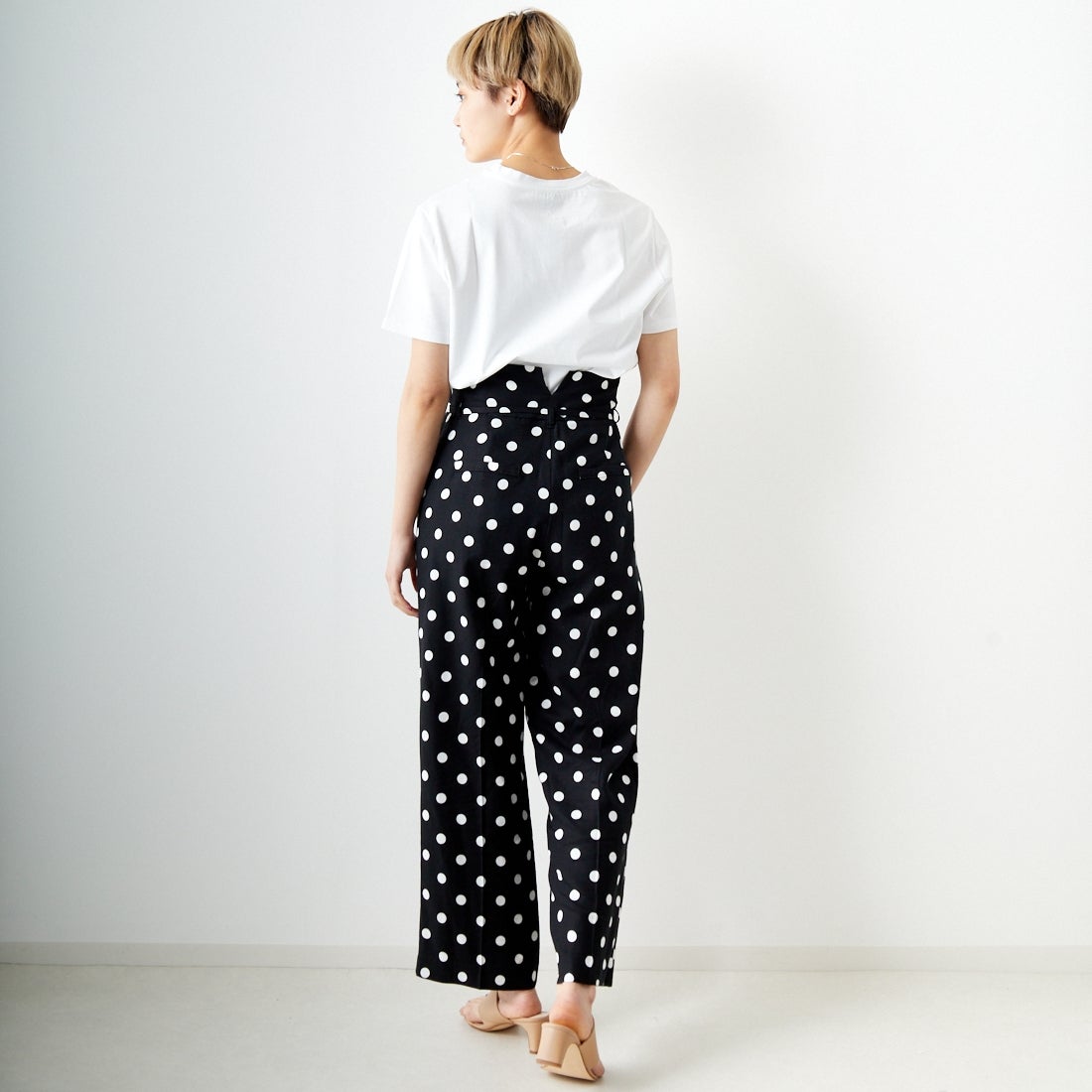 A.P.C. [アー・ペー・セー] VPCロゴTシャツ [T-SHIRT-VPC-BLANC-H] 39 D.NAVY &&モデル身長：160cm 着用サイズ：XS&&