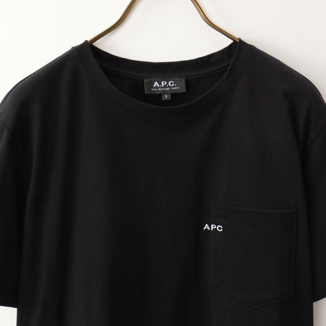 A.P.C. [アー・ペー・セー] ポケットTシャツ [POCKET-EMB-T] 99NOIR