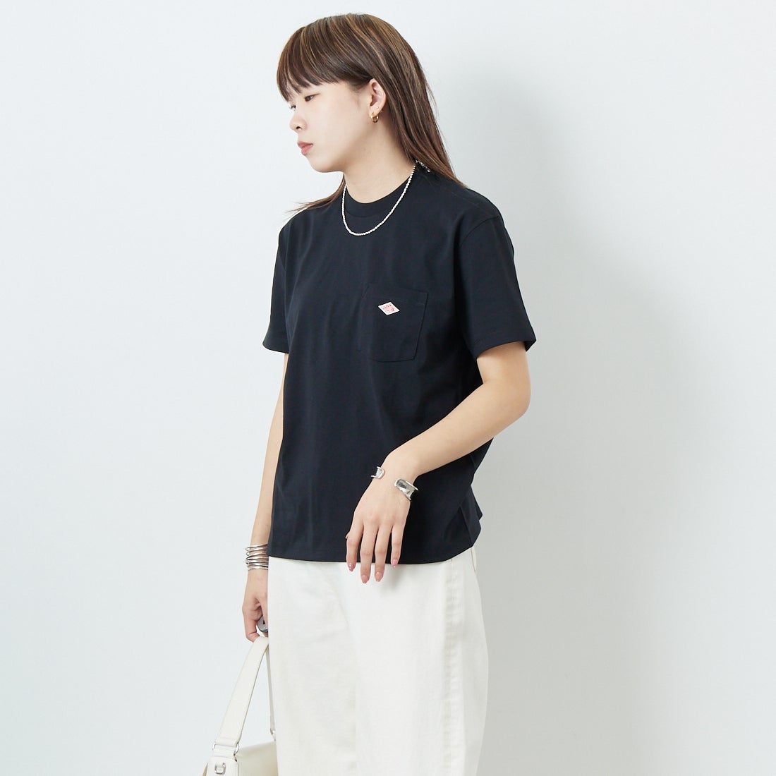 DANTON [ダントン] ソリッド ポケットTシャツ [DT-C0197TCB] BLACK &&モデル身長：167cm 着用サイズ：S&&