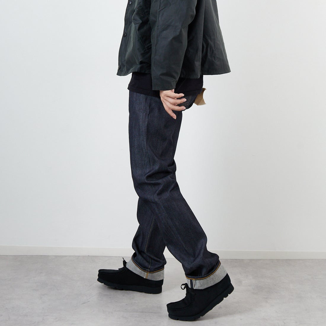 LEVIS Vintage Clothing [リーバイス ヴィンテージ クロージング] 1944モデル 501 [44501-00] 88 RIGID &&モデル身長：179cm 着用サイズ：32&&