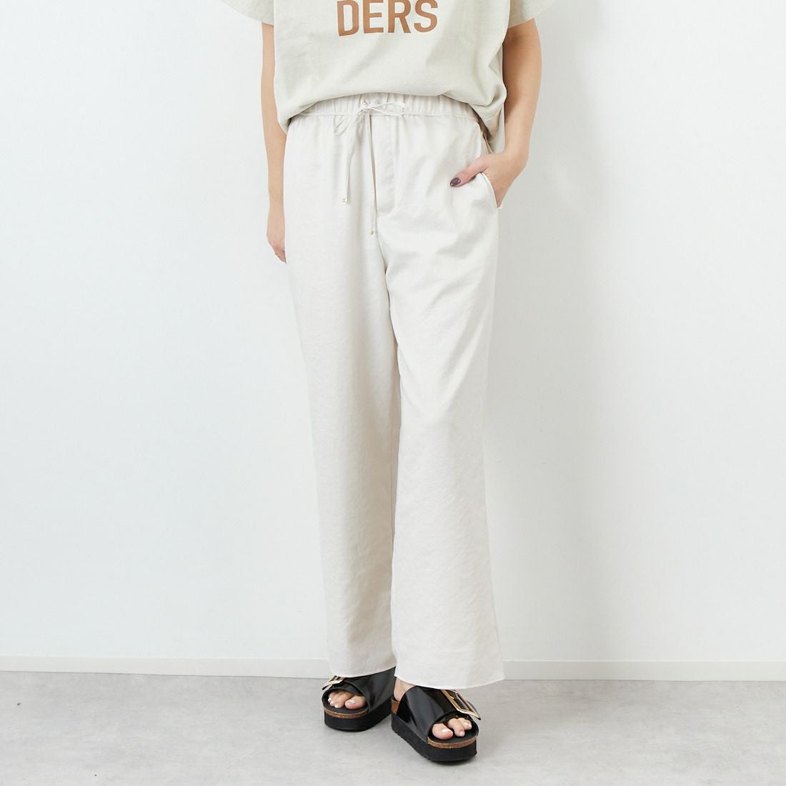 120 ｵﾌﾎﾜｲﾄ&&モデル身長：167cm 着用サイズ：38&&