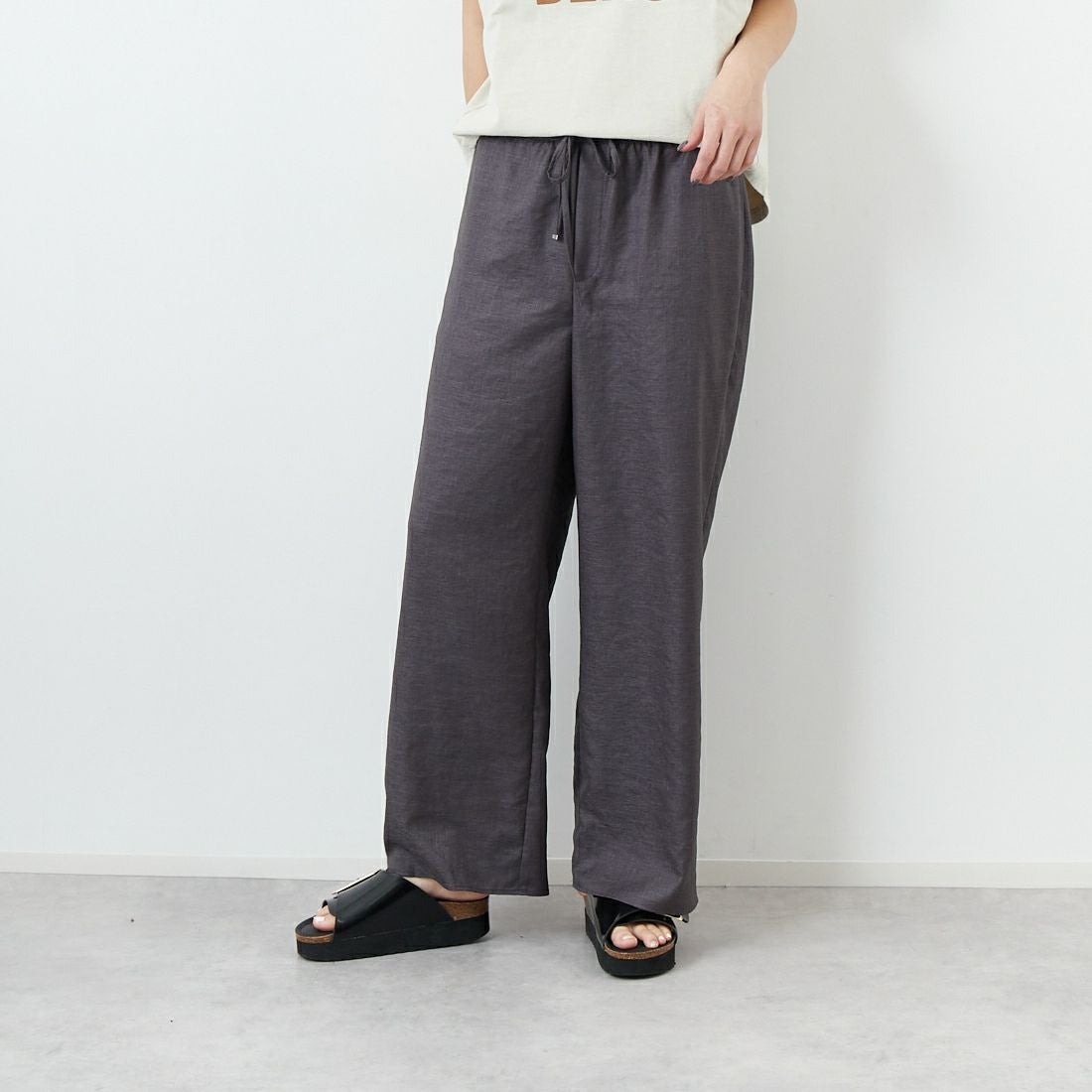 Jeans Factory Clothes [ジーンズファクトリークローズ] 杢調タンブラーツイルワイドパンツ [J-4402] 030 ﾁｬｺｰﾙ &&モデル身長：167cm 着用サイズ：38&&