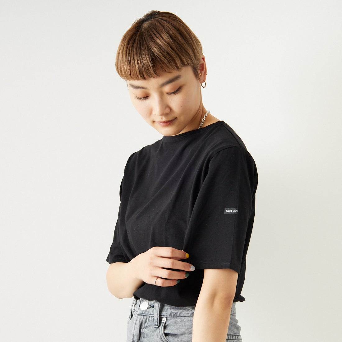 ST.JAMES [セントジェームス] ピリアックソリッドTシャツ [PIRIAC-SD] NOIR &&モデル身長：160cm 着用サイズ：1&&