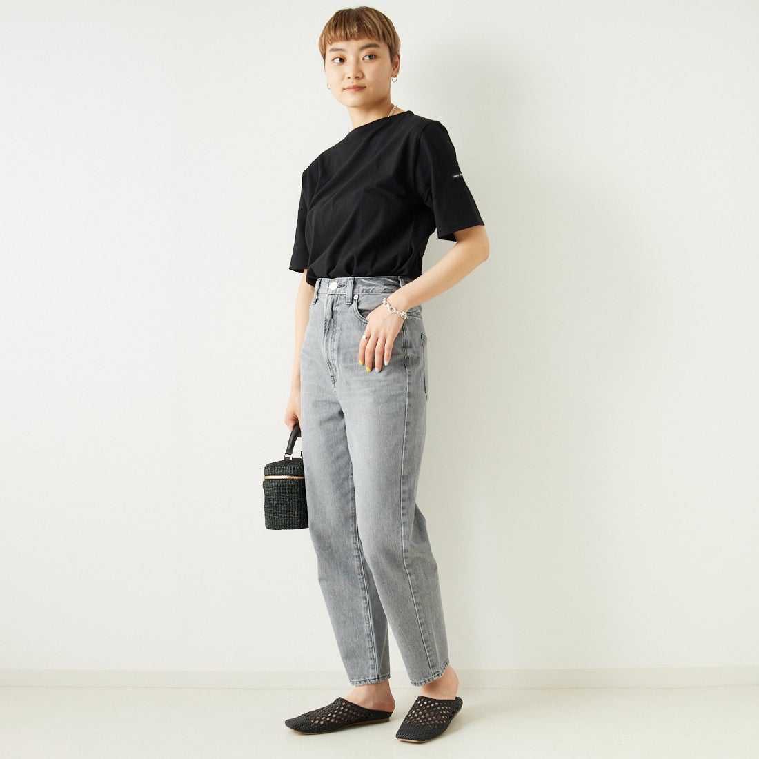 ST.JAMES [セントジェームス] ピリアックソリッドTシャツ [PIRIAC-SD] NOIR &&モデル身長：160cm 着用サイズ：1&&