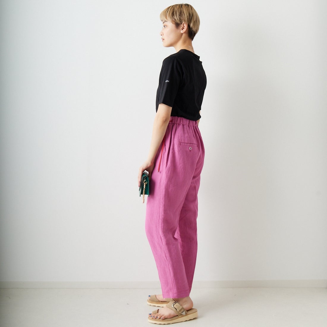 ST.JAMES [セントジェームス] ピリアックソリッドTシャツ [PIRIAC-SD] NOIR &&モデル身長：160cm 着用サイズ：1&&