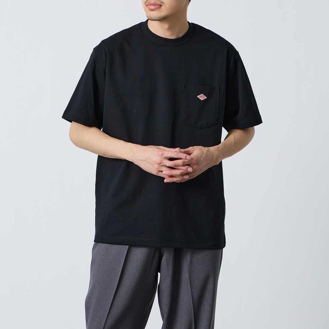 BLACK&&モデル身長：168cm 着用サイズ：L&&