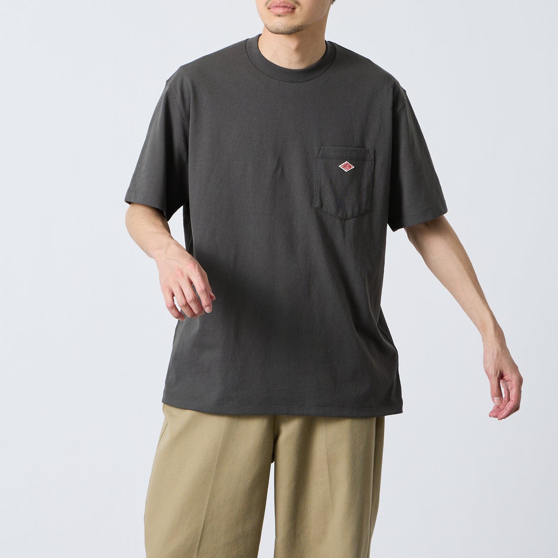 COAL GREY&&モデル身長：168cm 着用サイズ：L&&