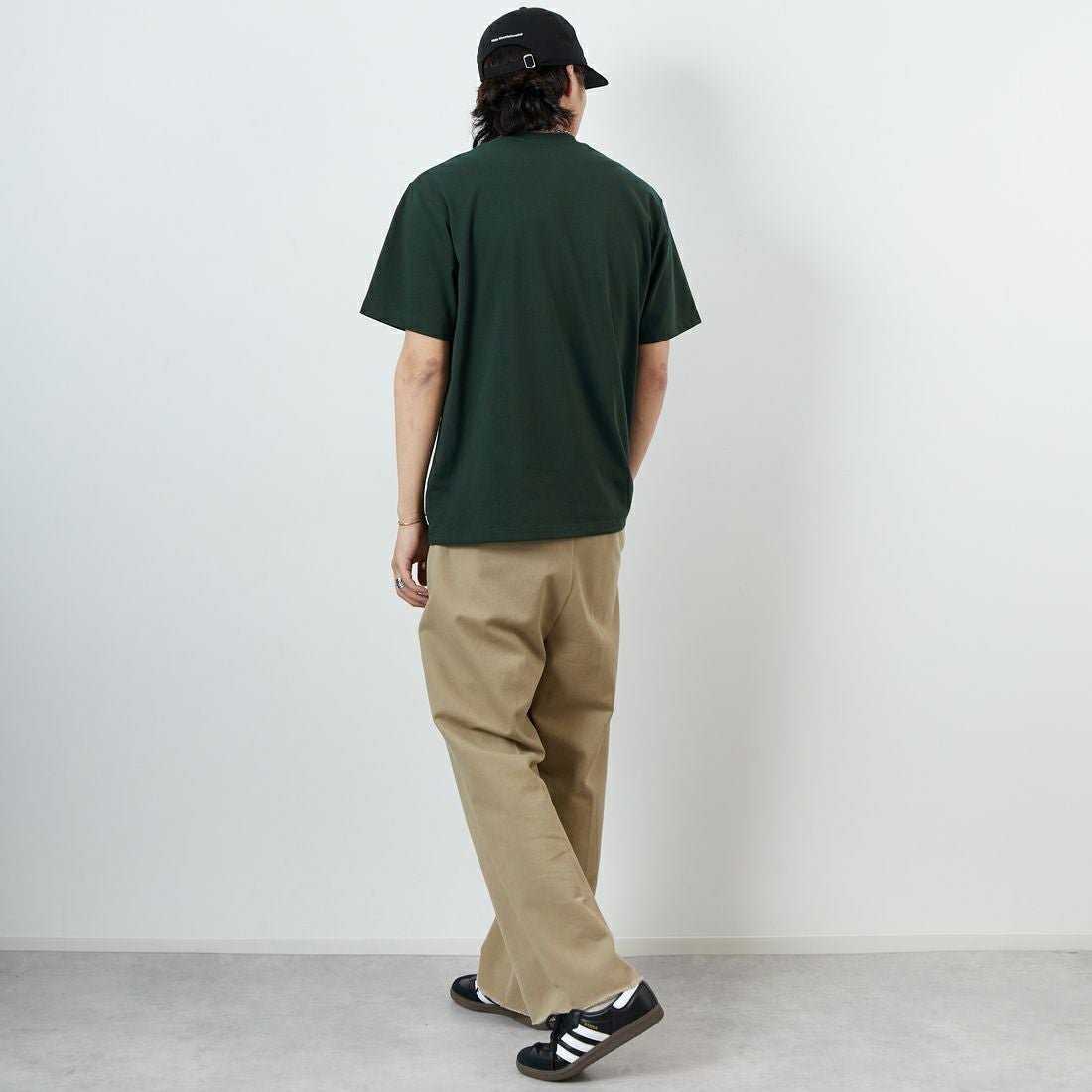 DANTON [ダントン] ソリッド ポケットTシャツ [DT-C0198TCB] FOREST &&モデル身長：179cm 着用サイズ：L&&