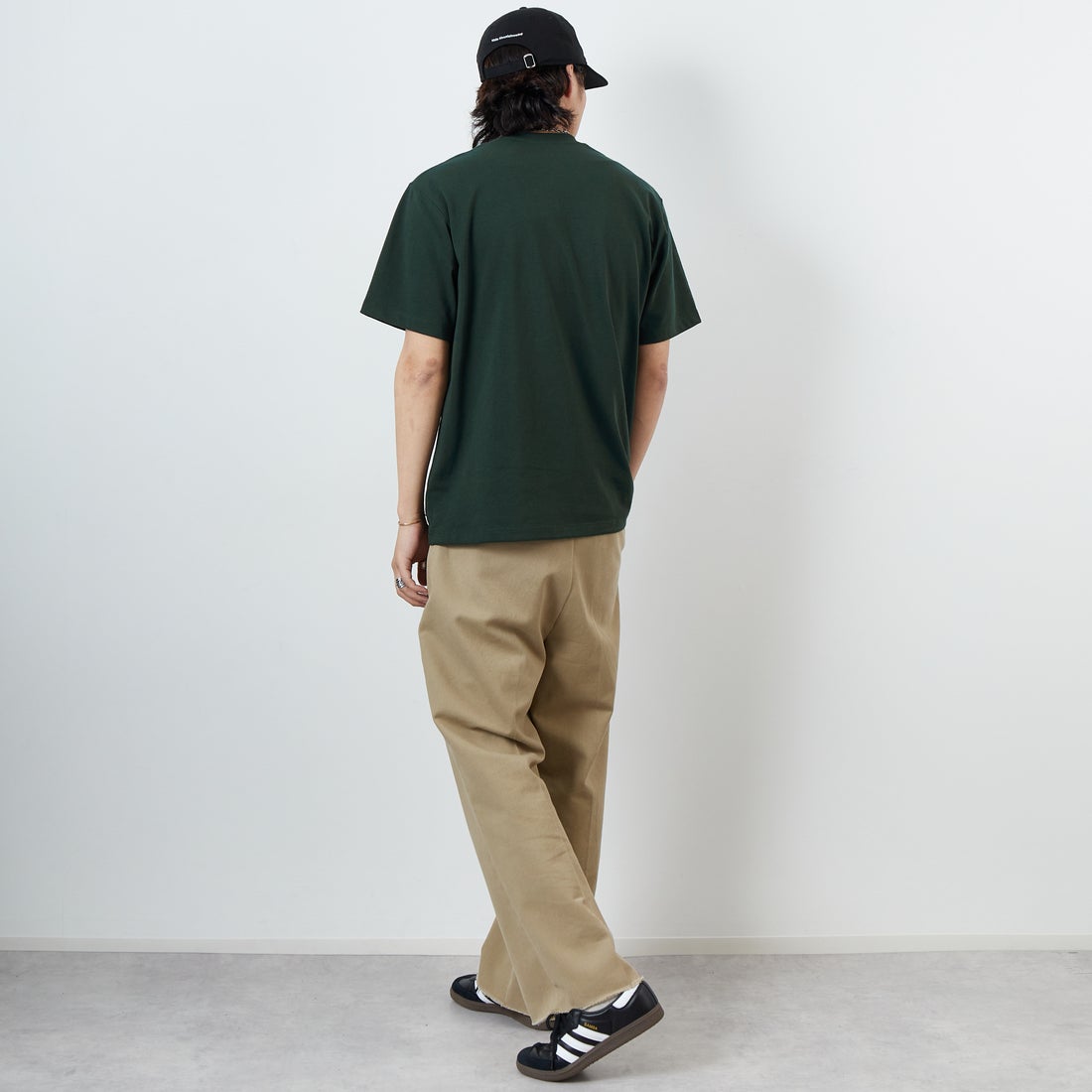 DANTON [ダントン] ソリッド ポケットTシャツ [DT-C0198TCB] FOREST &&モデル身長：179cm 着用サイズ：L&&