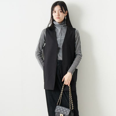 700 BLACK&&モデル身長：168cm 着用サイズ：F&&