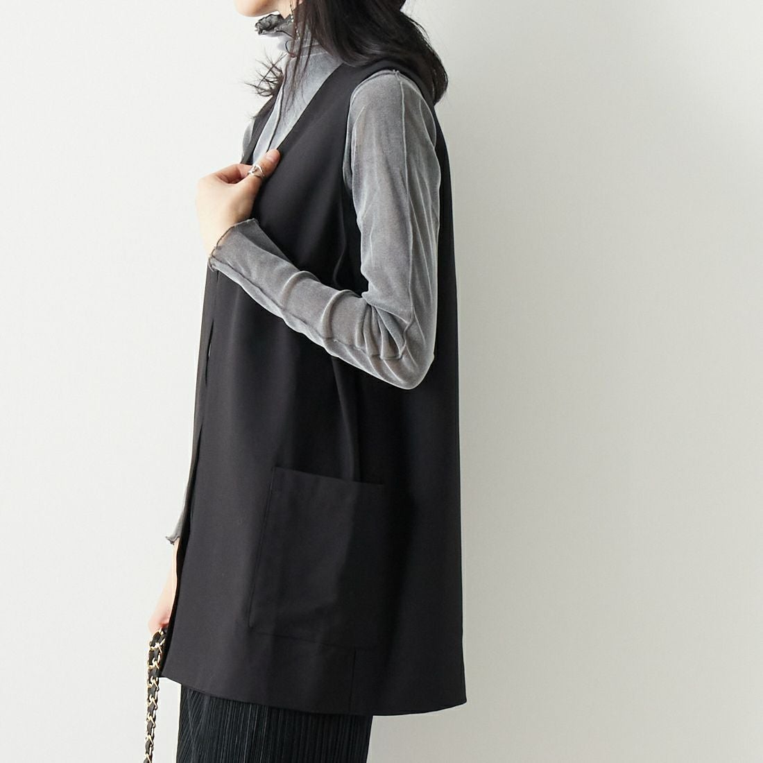 ALLUMER [アリュメール] コットンレーヨンミドルレングスジレ [8254615] 700 BLACK