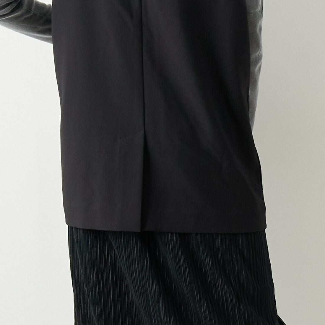 ALLUMER [アリュメール] コットンレーヨンミドルレングスジレ [8254615] 700 BLACK