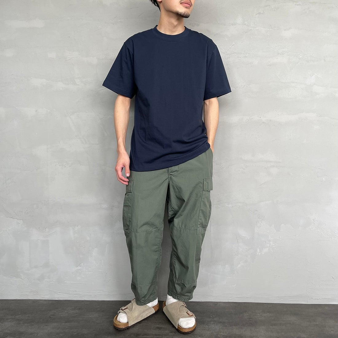 Hanes [ヘインズ] BEEFY ショートスリーブTシャツ [H5180] 370 ﾈｲﾋﾞｰ &&モデル身長：168cm 着用サイズ：L&&