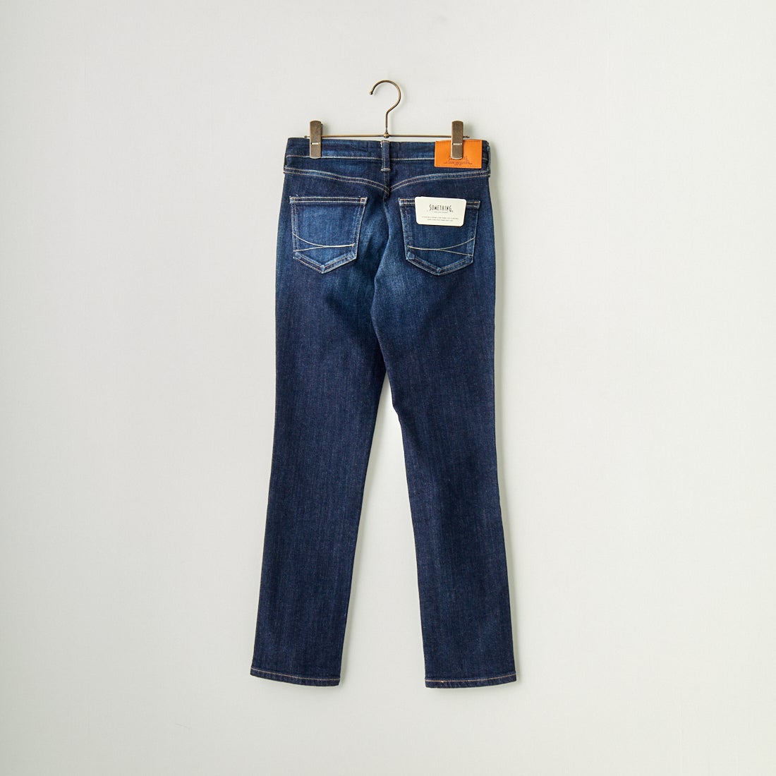 SOMETHING [サムシング] テーパードストレートデニムパンツ [SKY38] 226 D.BLUE