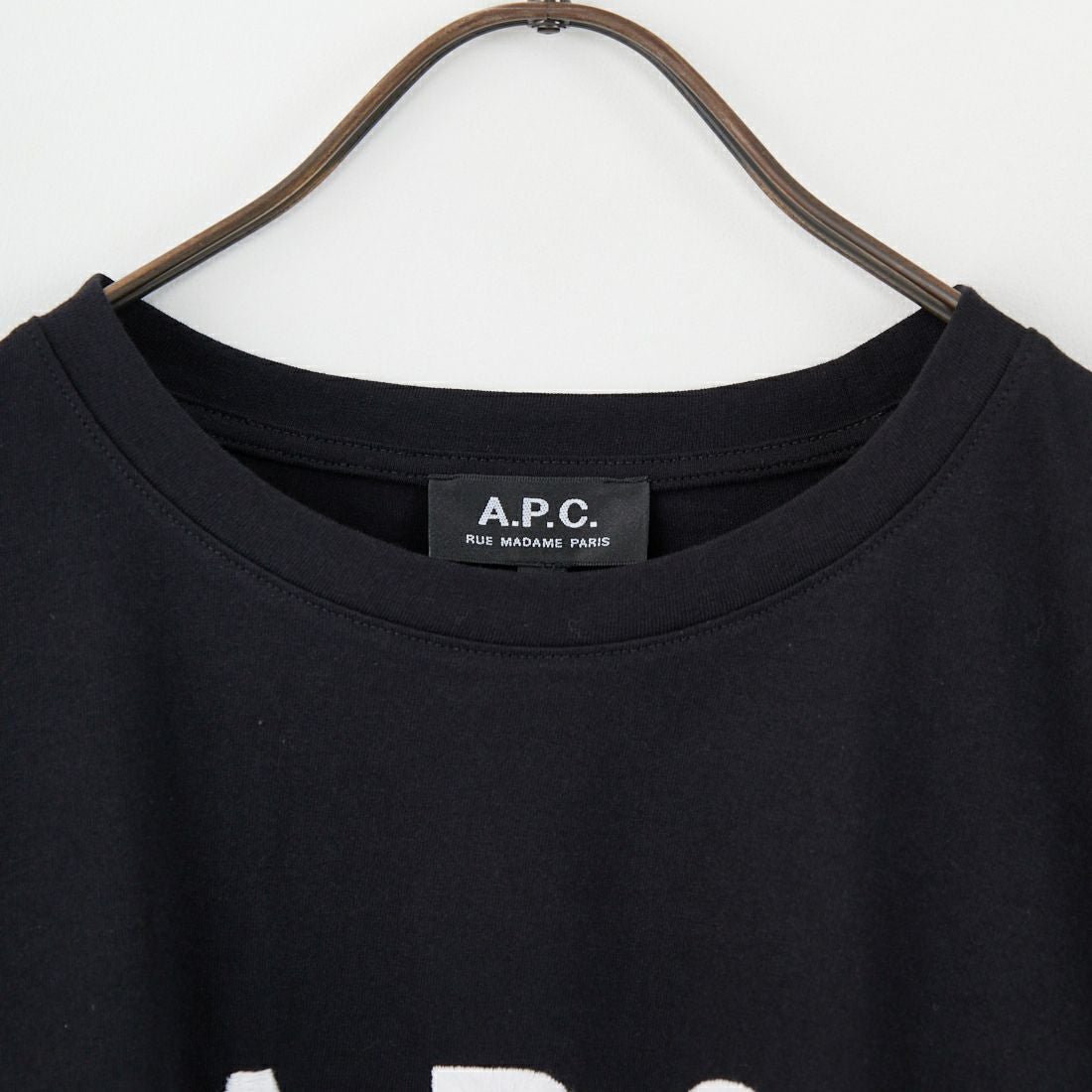 A.P.C. [アー・ペー・セー] ロゴ刺繍 ロングスリーブTシャツ [RUE