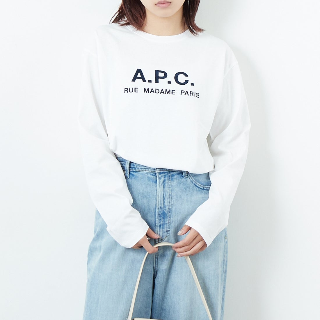 A.P.C. [アー・ペー・セー] ロゴ刺繍 ロングスリーブTシャツ [RUE