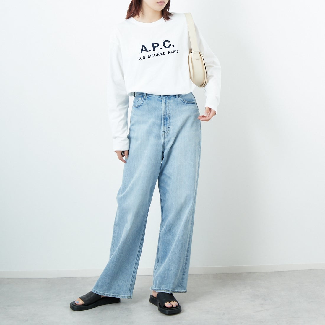 A.P.C. [アー・ペー・セー] ロゴ刺繍 ロングスリーブTシャツ [RUE