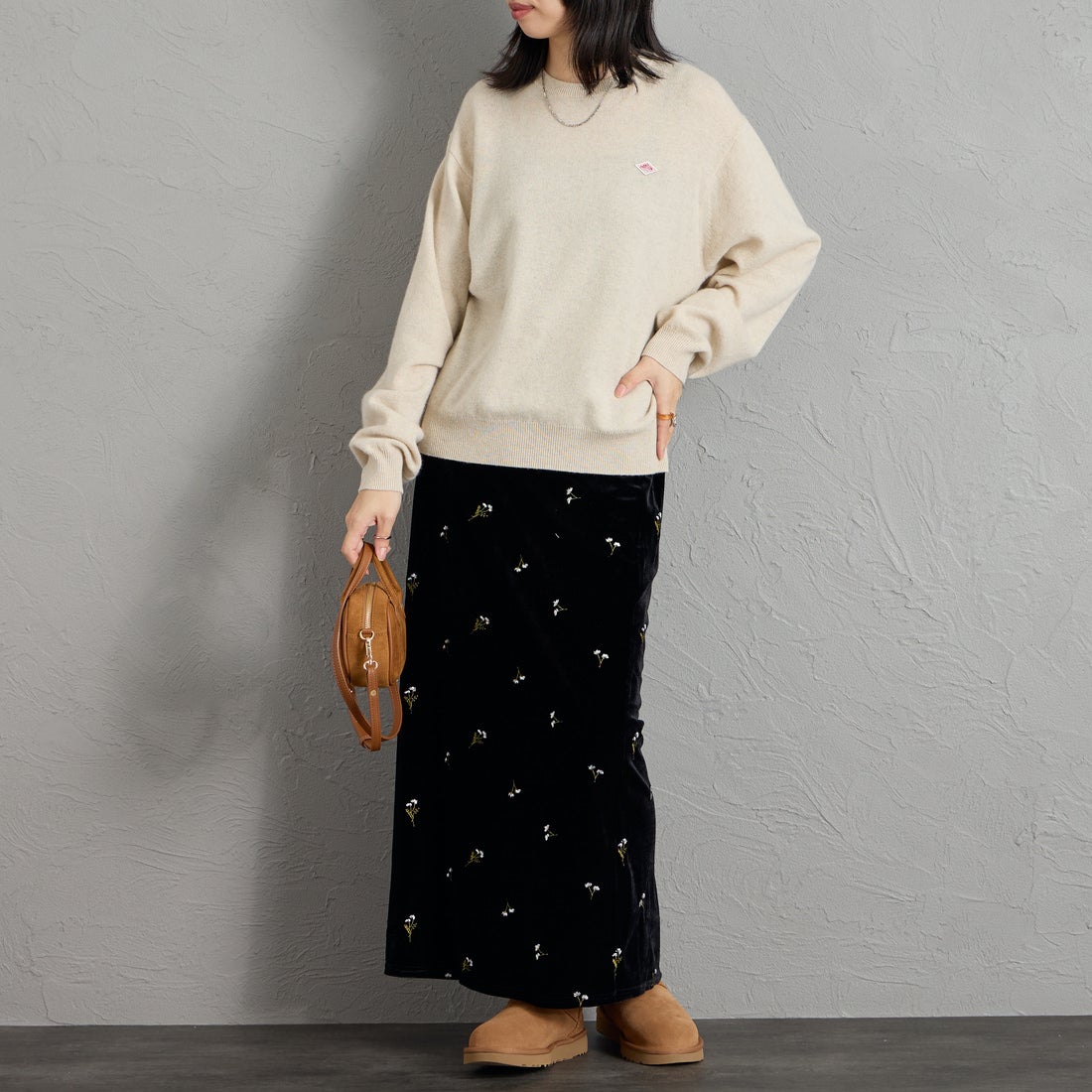 DANTON [ダントン] クルーネックプルオーバーニット [DT-D0027LMW] OATMEAL &&モデル身長：162cm 着用サイズ：38&&