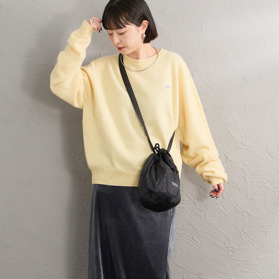 DANTON [ダントン] クルーネックプルオーバーニット [DT-D0027LMW] PALE YELLO &&モデル身長：150cm 着用サイズ：38&&