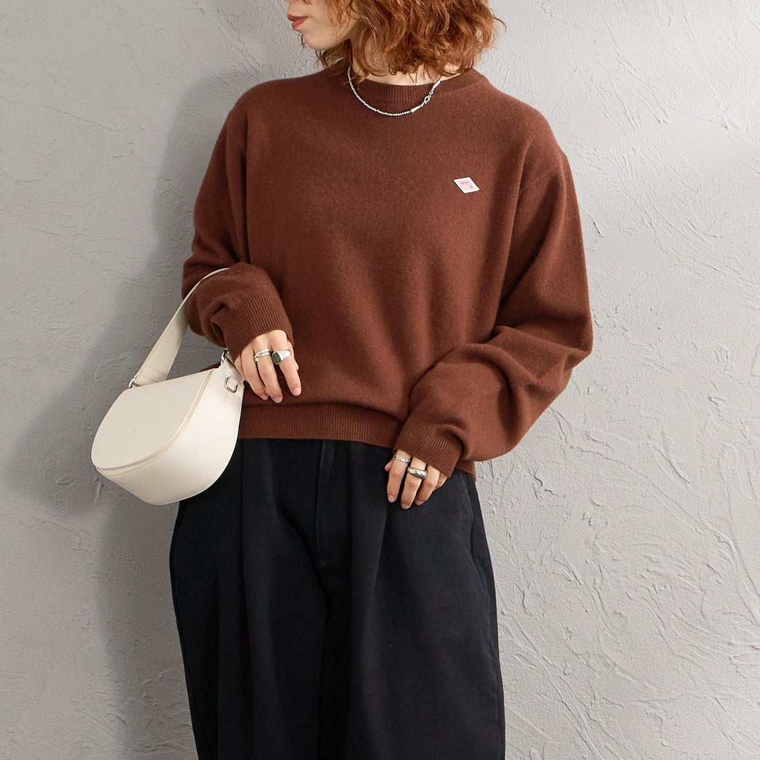 DANTON [ダントン] クルーネックプルオーバーニット [DT-D0027LMW] BEIGE BROW &&モデル身長：158cm 着用サイズ：36&&