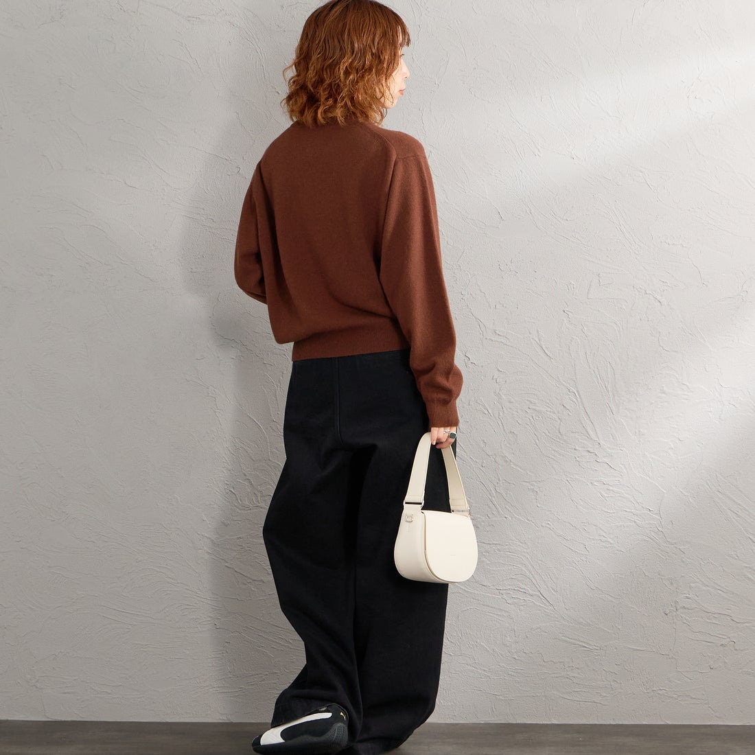 DANTON [ダントン] クルーネックプルオーバーニット [DT-D0027LMW] BEIGE BROW &&モデル身長：158cm 着用サイズ：36&&
